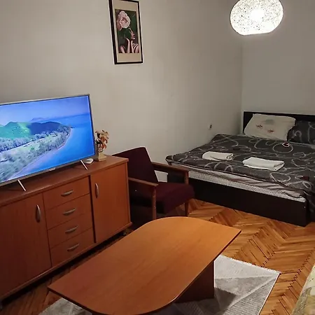 Διαμέρισμα Yugoslav Retro - Edition Σκόπια