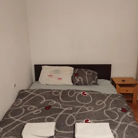 Yugoslav Retro - Edition Apartment *